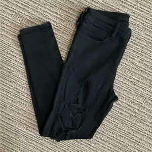 American Eagle Black Distressed Next Level Stretch Skinny Jean